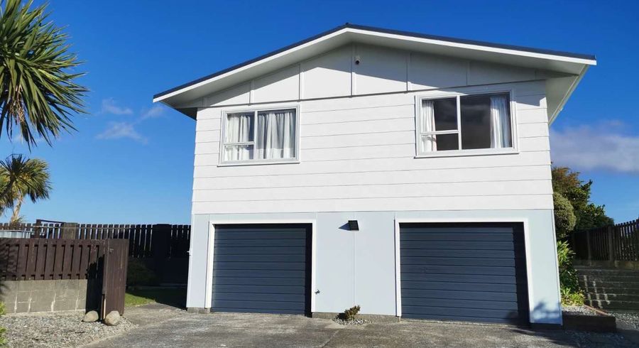  at 6 Owaka Close, Kelson, Lower Hutt, Wellington
