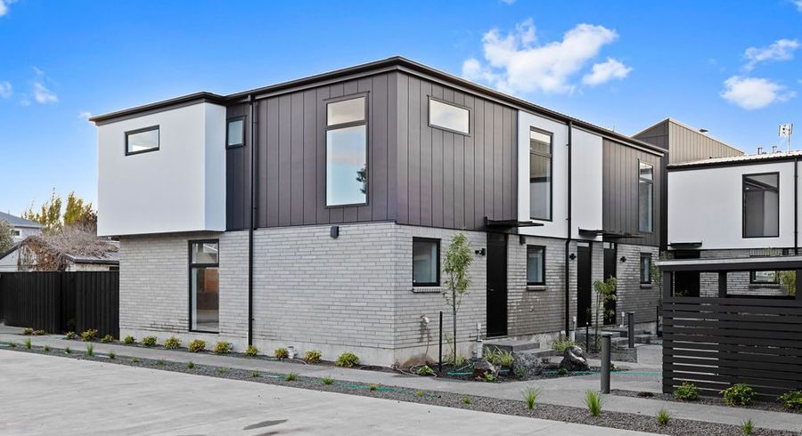  at 2/235 Cranford Street, St. Albans, Christchurch City, Canterbury