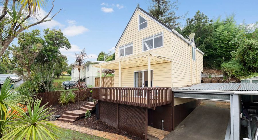  at 1/14 Sispara Place, Beach Haven, Auckland