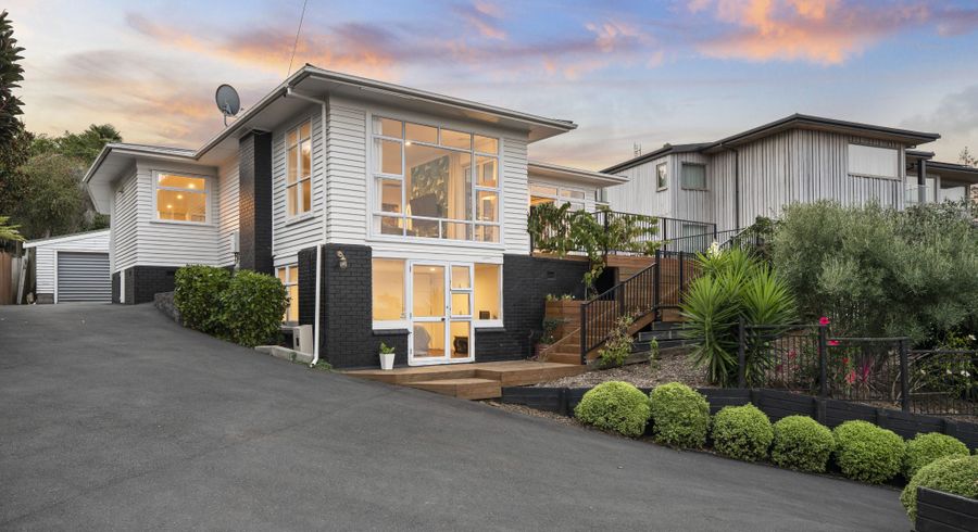  at 4 Fenton Terrace, Cockle Bay, Manukau City, Auckland