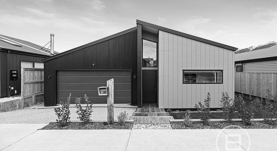  at 35 Shelduck Road, Hanley's Farm, Jacks Point, Queenstown-Lakes, Otago