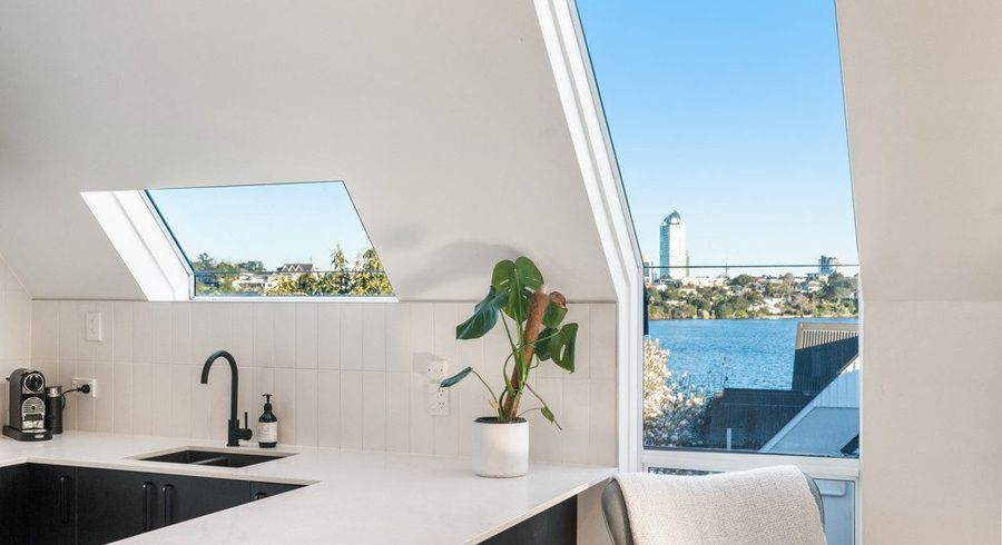  at 7/38 Kitchener Road, Milford, Auckland