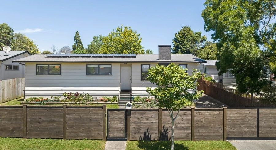  at 10 Inver Street, Glen Eden, Auckland