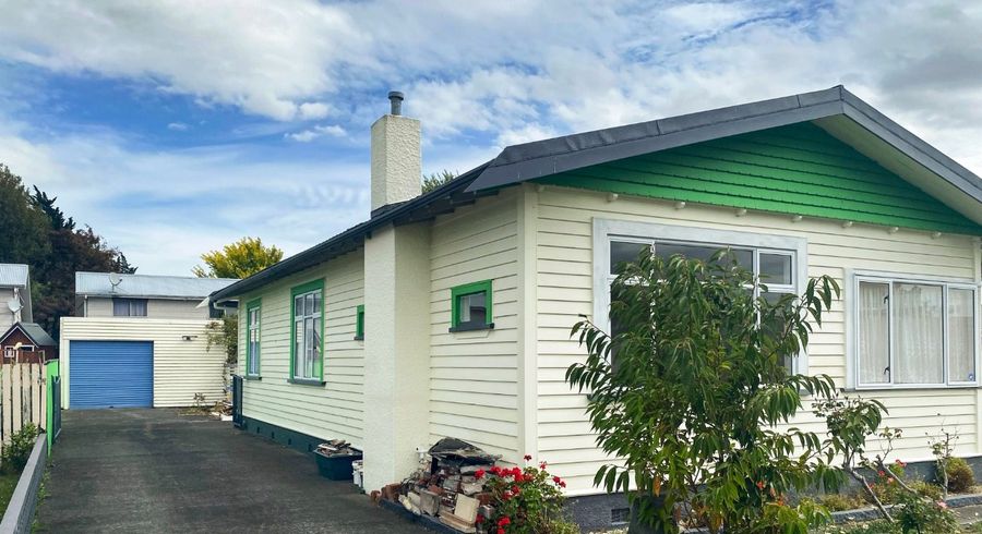  at 5 Fairview Avenue, Feilding