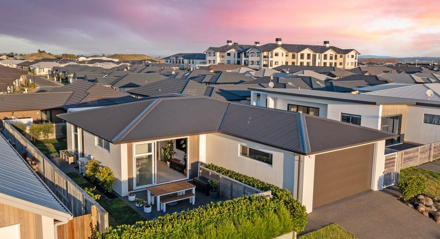  at 57 Te Hou Hou Crescent, Papamoa Beach, Papamoa