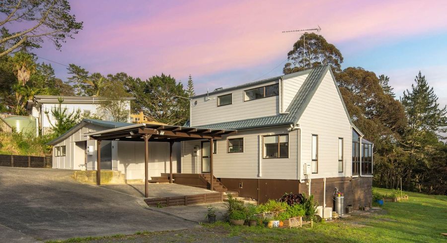  at 116 The Avenue, Albany, North Shore City, Auckland