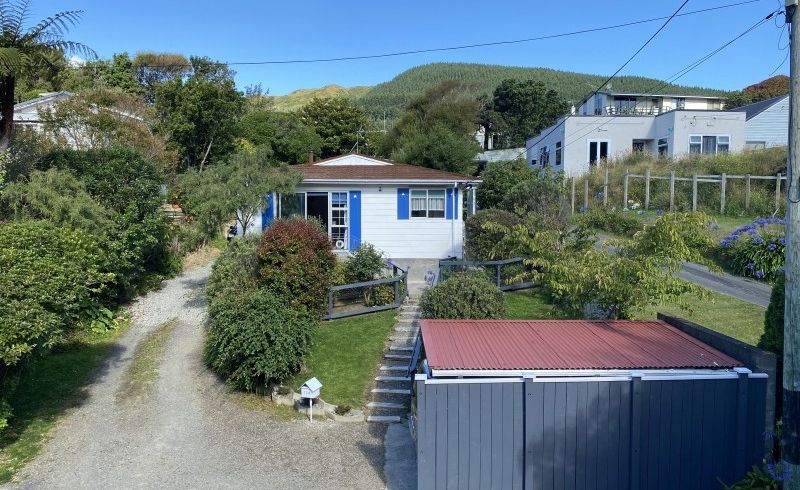  at 12A Bell Street, Tawa, Wellington