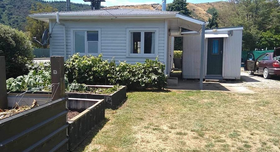  at 82 Main Road, Tapawera, Wakefield