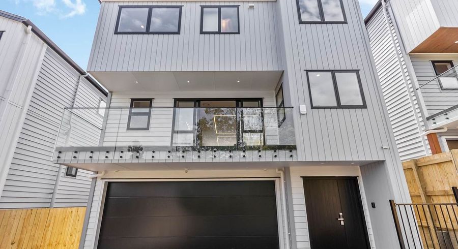  at 116C Oaktree Avenue, Browns Bay, North Shore City, Auckland