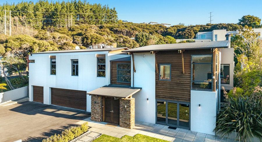  at 3 Young Nicks Lane, Whitby, Porirua, Wellington