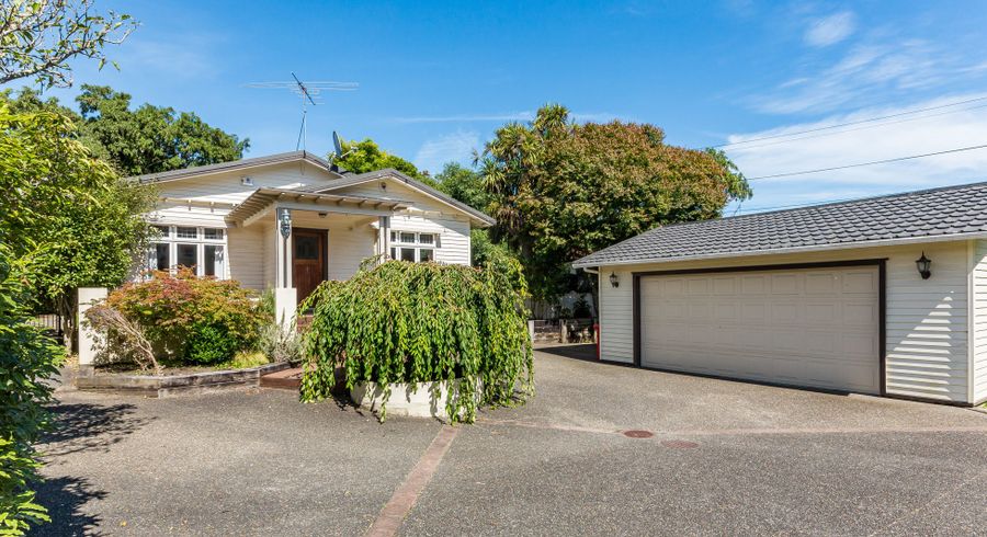 at 10 Gloucester Street, Silverstream, Upper Hutt
