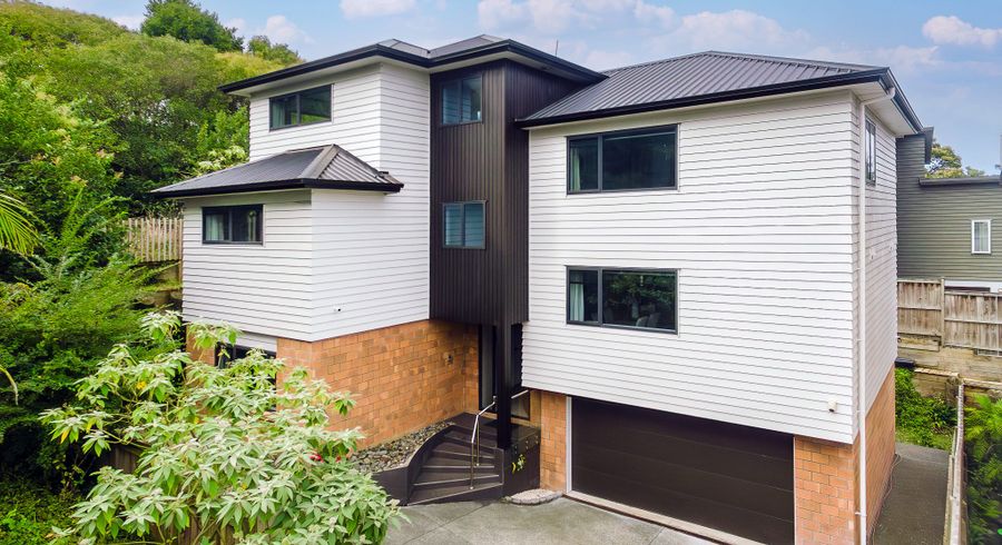  at 33d Wairau Road, Forrest Hill, North Shore City, Auckland