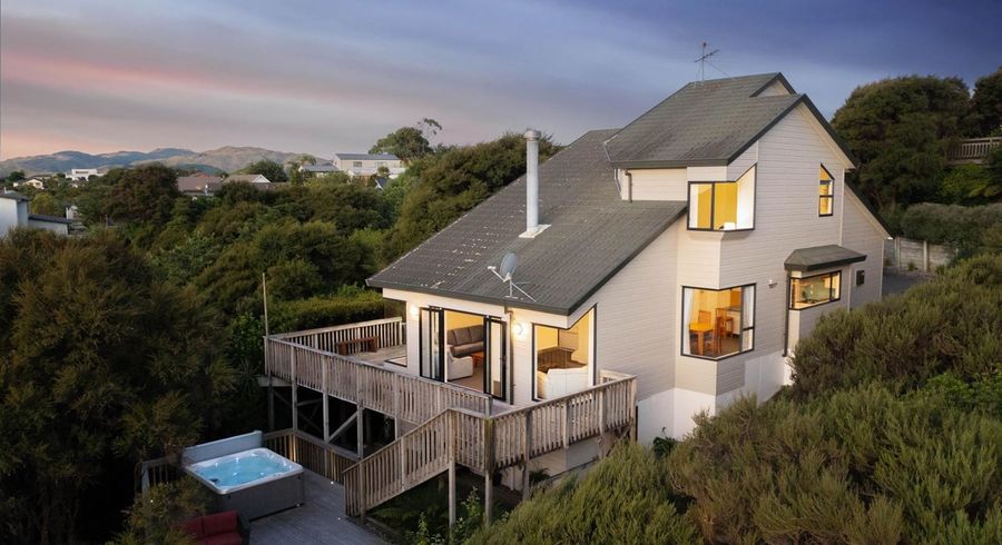  at 42 James Cook Drive, Whitby, Porirua