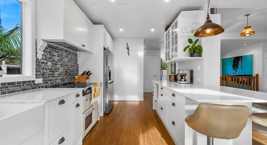  at 16 Tiri View Place, Torbay, North Shore City, Auckland
