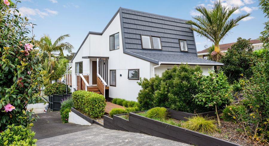  at 1/14 Clipper Place, Shelly Park, Auckland