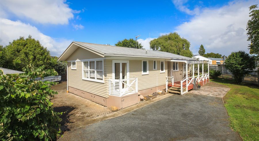  at 44 Morris Road, Hillcrest, Hamilton