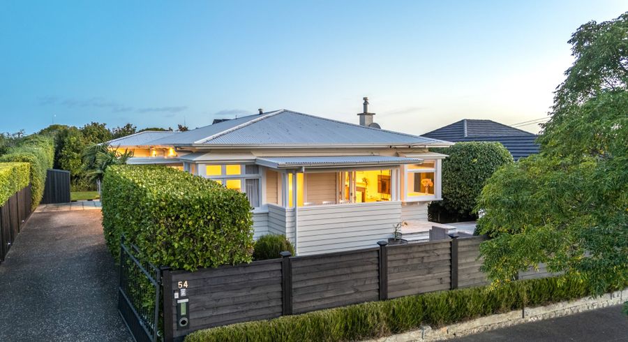  at 54 Miller Street, Point Chevalier, Auckland City, Auckland