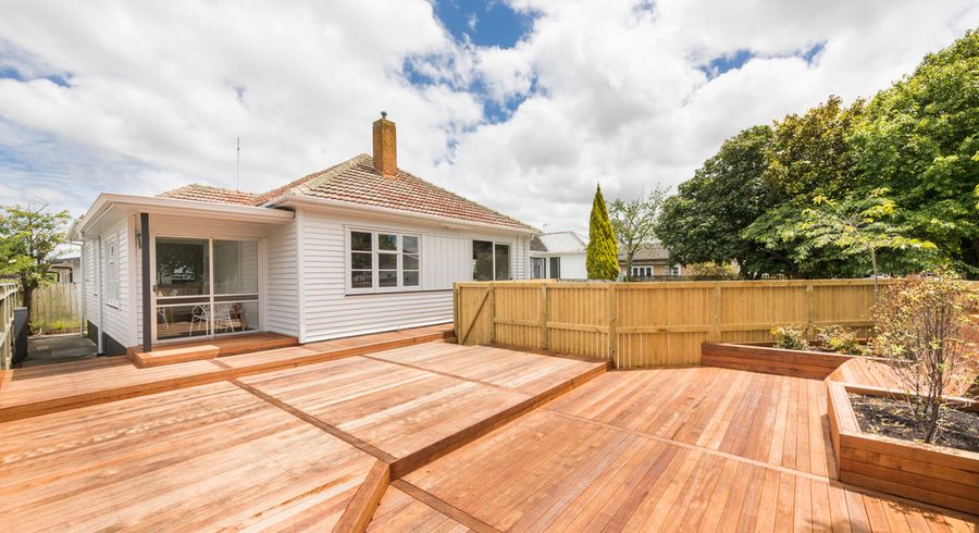  at 28 South Street, West End, Palmerston North