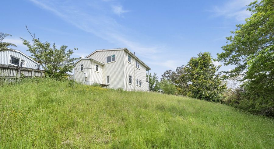  at 20 Aniseed Grove, Timberlea, Upper Hutt