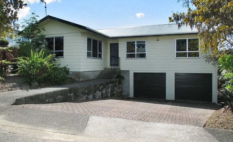  at 20 Staithes Drive North, Whitby, Porirua