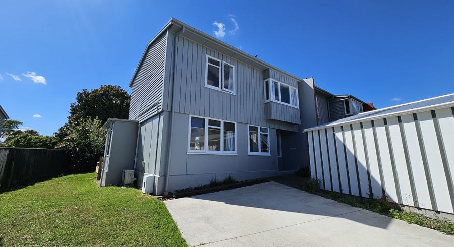  at 10 Cook Street, Marfell, New Plymouth