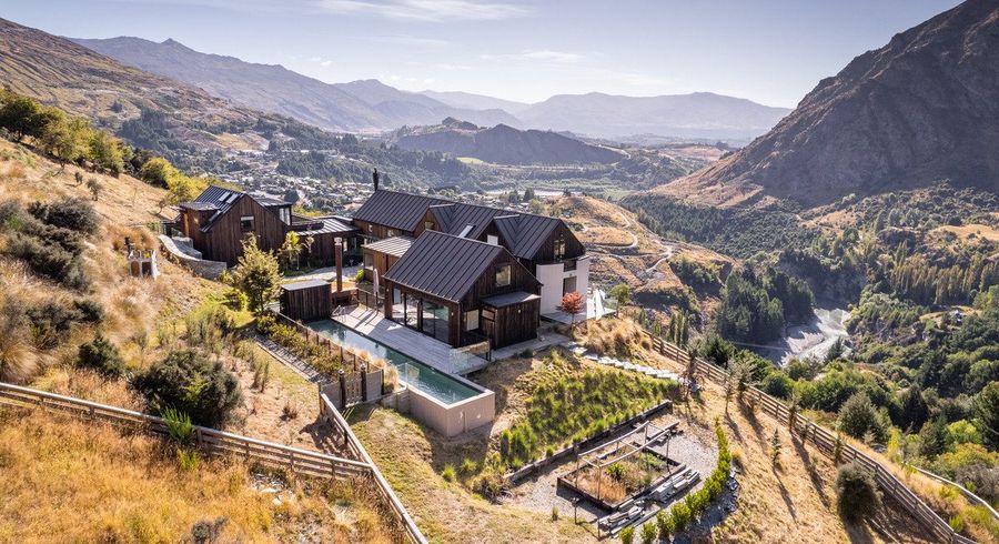  at 12 Crow's Nest Road, Arthurs Point, Queenstown-Lakes, Otago