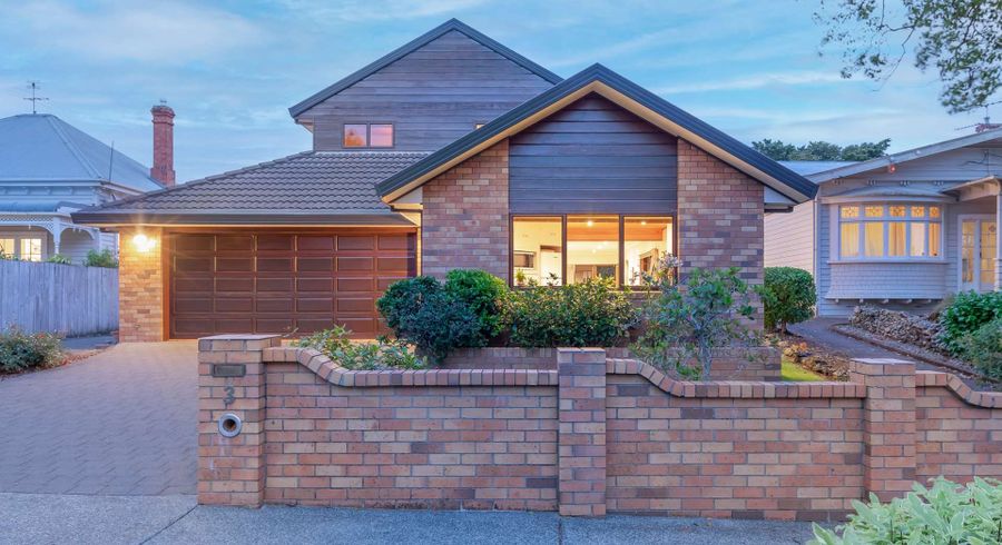  at 3 St Andrews Road, Epsom, Auckland