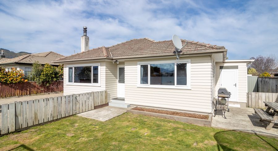  at 42 Bateup Road, Richmond