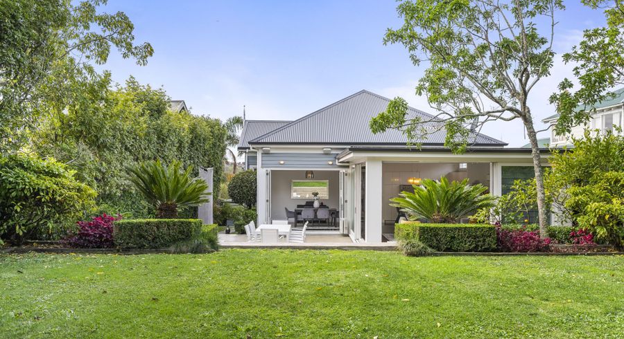  at 36 Springfield Road, Morningside, Auckland