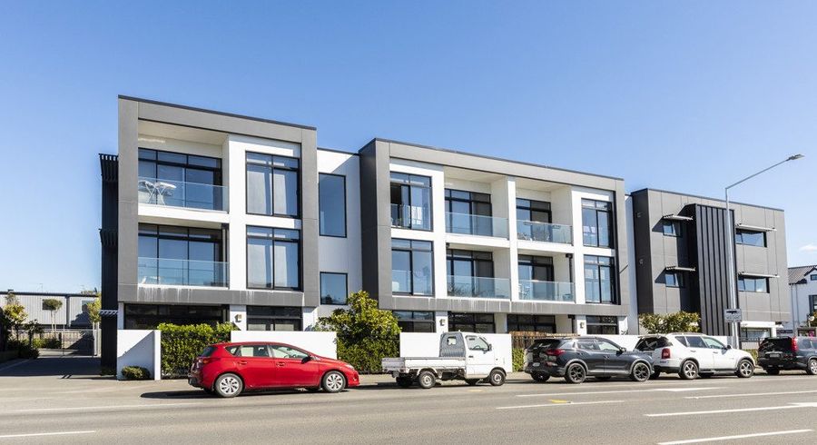  at 2/341 Madras Street, City Centre, Christchurch City, Canterbury