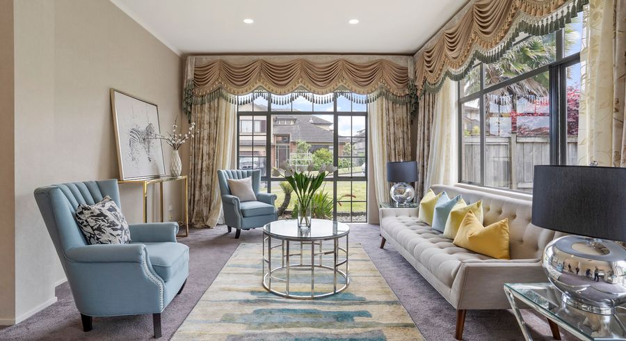  at 8 Powercourt Drive, Flat Bush, Auckland
