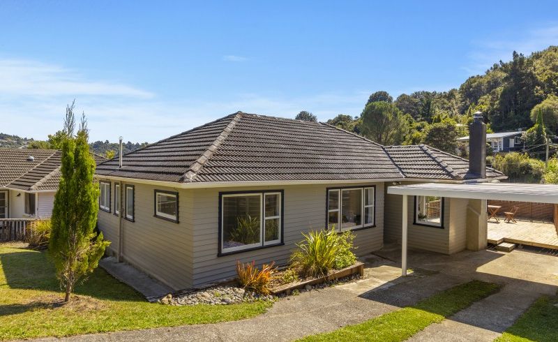  at 28 Lowry Crescent, Stokes Valley, Lower Hutt