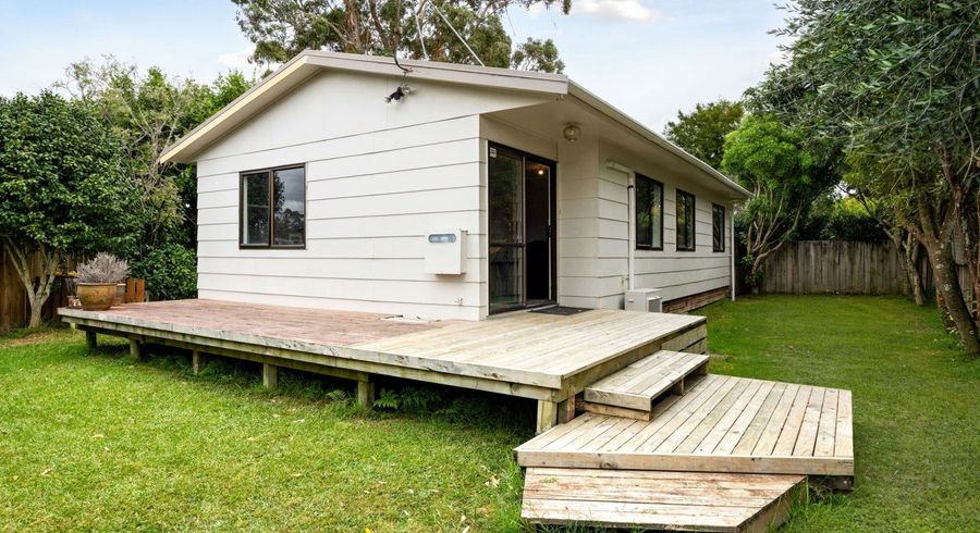  at 62 Garland Drive, Saint Andrews, Hamilton, Waikato