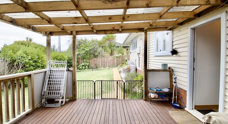  at 62 Tudor Road, Henderson, Waitakere City, Auckland