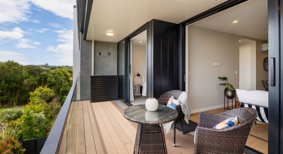  at 1-04/9-11 Walmer Road, Point Chevalier, Auckland City, Auckland