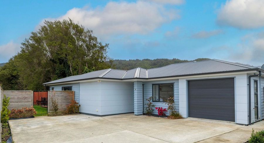  at 6 Rimutaka Street, Trentham, Upper Hutt