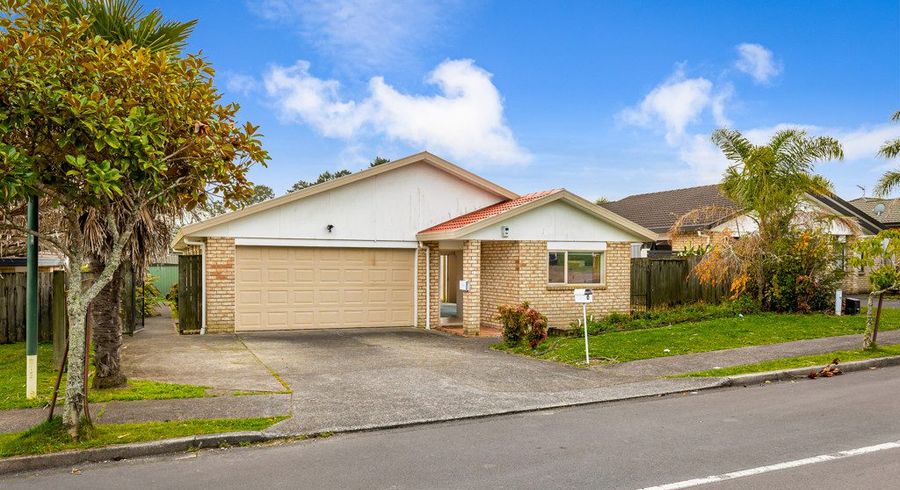  at 4 Parkridge Way, Henderson, Auckland