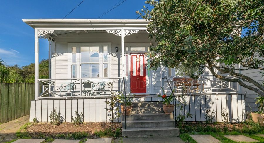  at 4 Evelyn Street, Eden Terrace, Auckland City, Auckland