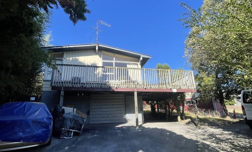  at 4 Temuri Place, Glendene, Waitakere City, Auckland