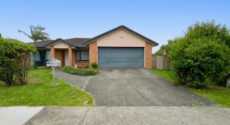  at 4 Sandwick Drive, Weymouth, Manukau City, Auckland