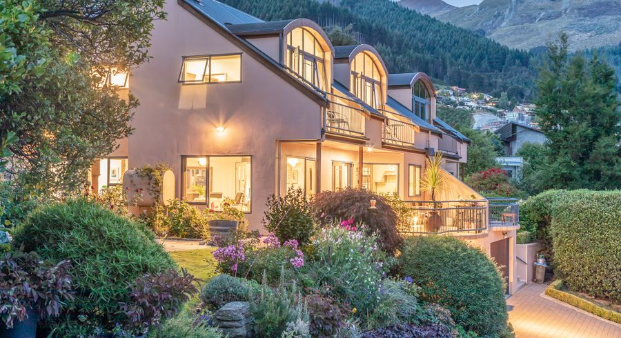  at 10 Chandler Lane, Fernhill, Queenstown