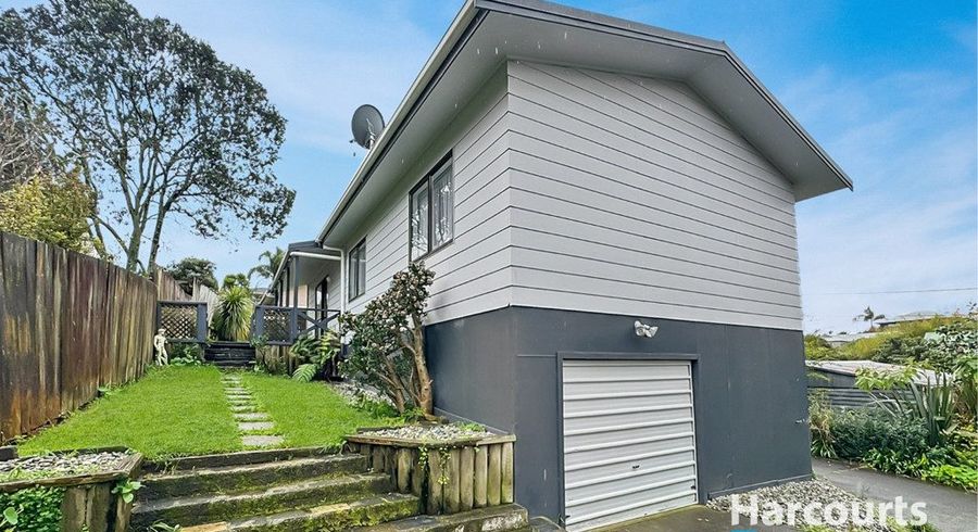  at 1/729 Swanson Road, Swanson, Waitakere City, Auckland