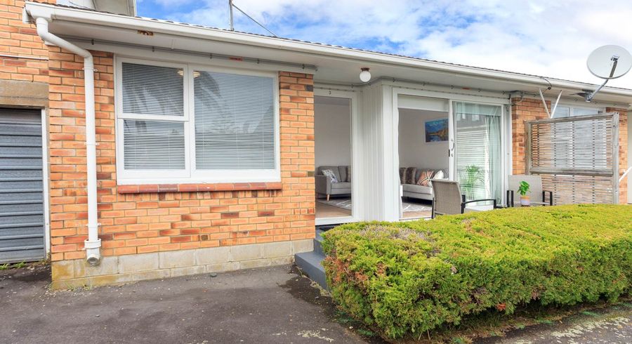  at 3/0 Dexter Avenue, Balmoral, Auckland