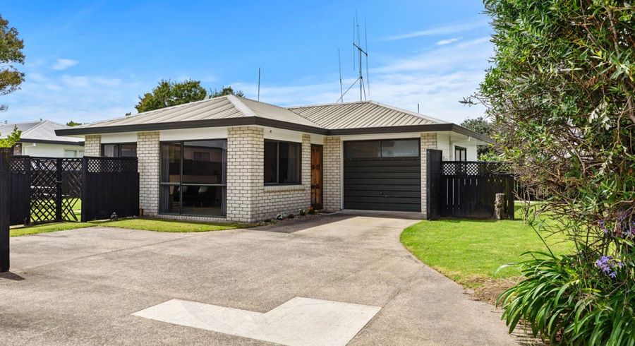  at 225 Gravatt Road, Papamoa Beach, Papamoa