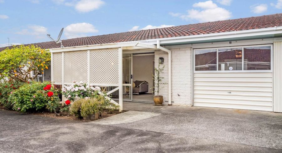  at 2/105 Coronation Road, Papatoetoe, Manukau City, Auckland