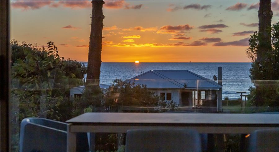  at 239 Rosetta Road, Raumati Beach, Kapiti Coast, Wellington