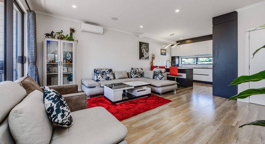  at 2/5 Ayr Road, Pakuranga Heights, Manukau City, Auckland