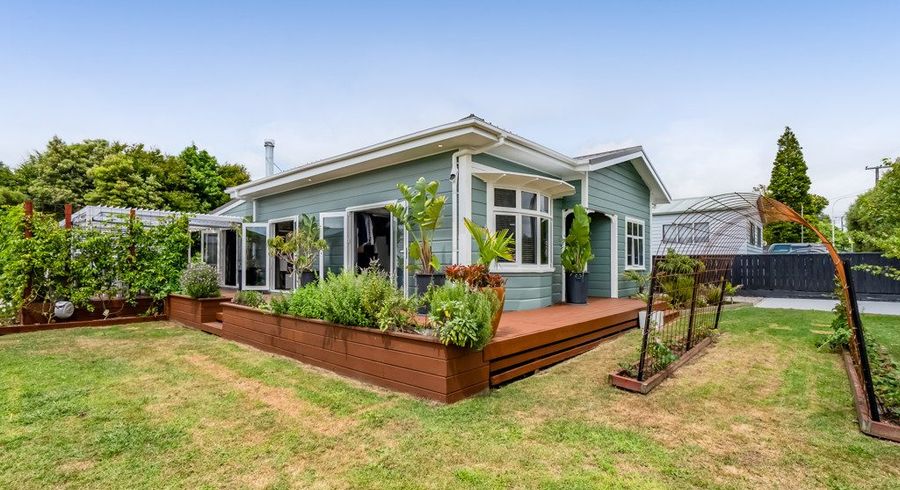  at 1277 Egmont Road, New Plymouth