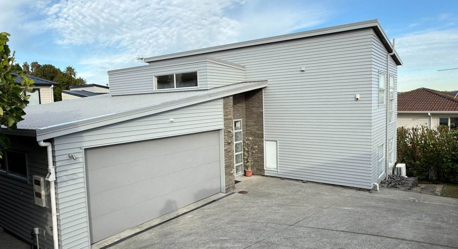  at 806A East Coast Road, Oteha, North Shore City, Auckland