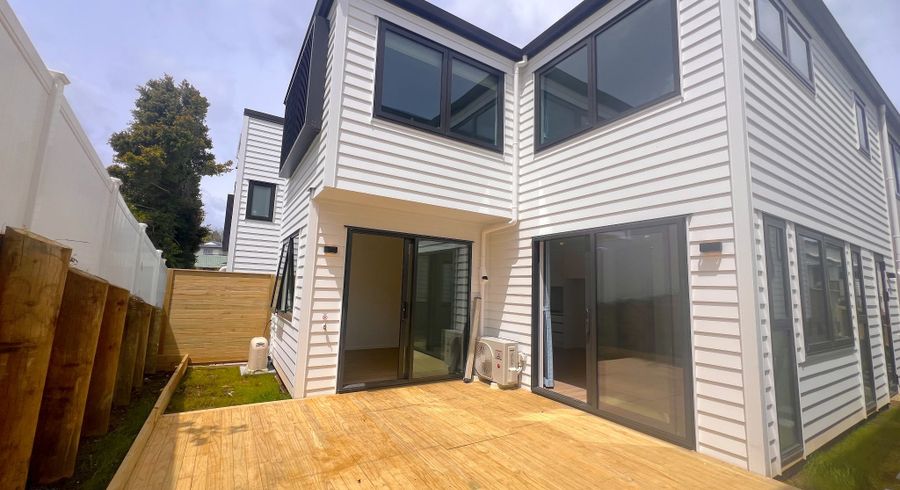  at 1A Wren Place, Unsworth Heights, North Shore City, Auckland